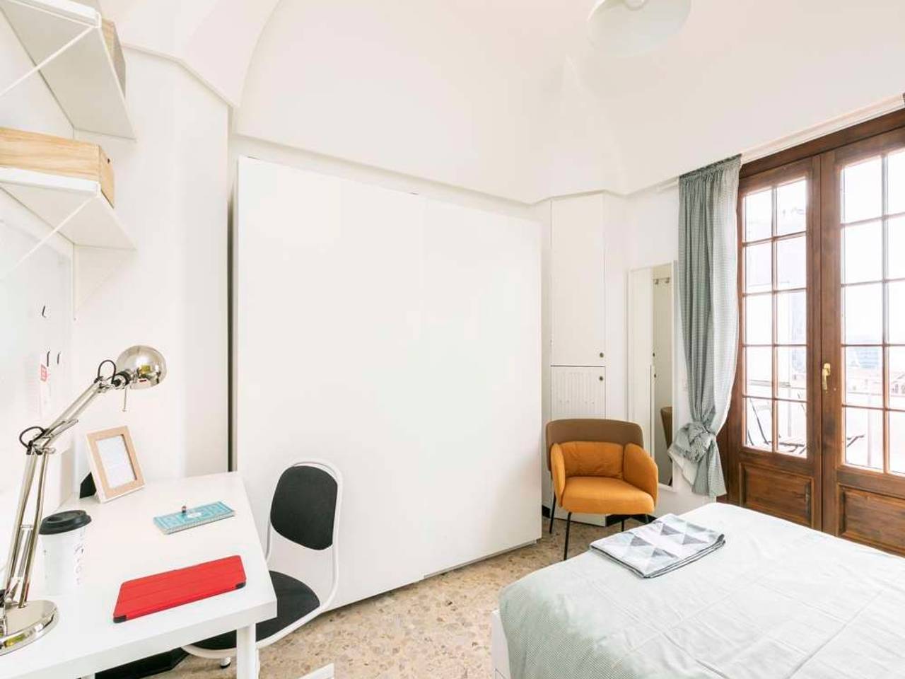 negozio in affitto a Milano in zona Isola