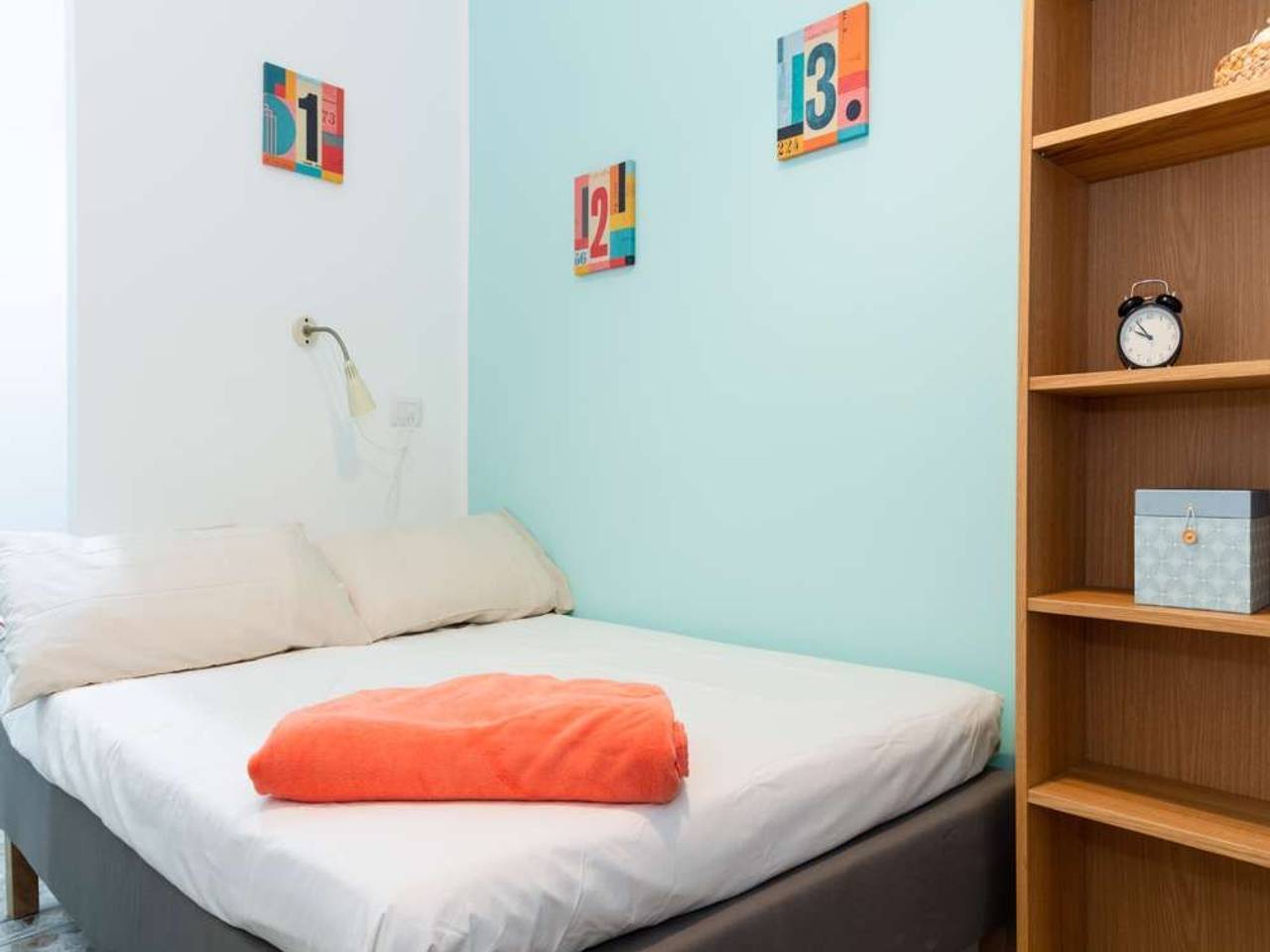 negozio in affitto a Milano in zona Isola