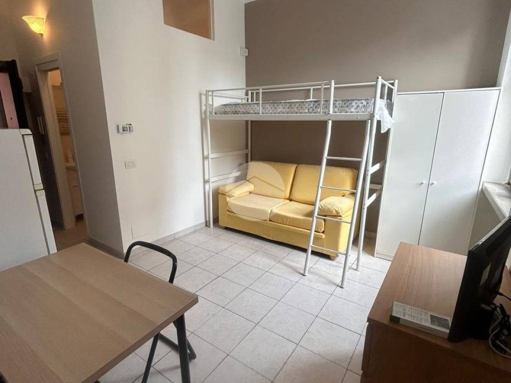 appartamento in affitto a Milano in zona Lambrate