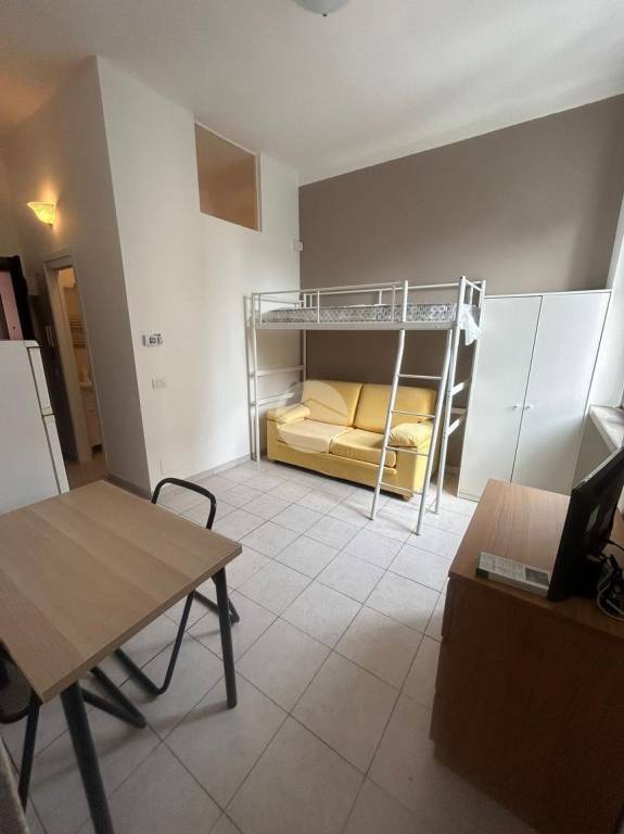 appartamento in affitto a Milano in zona Lambrate