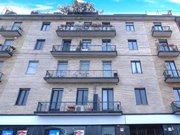 appartamento in affitto a Milano in zona Porta Genova