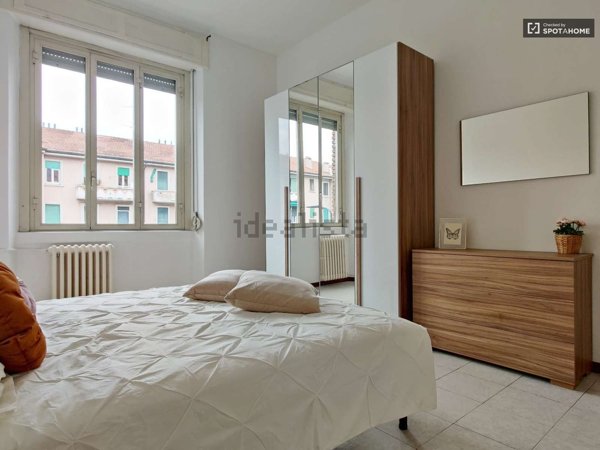 appartamento in affitto a Milano in zona Famagosta