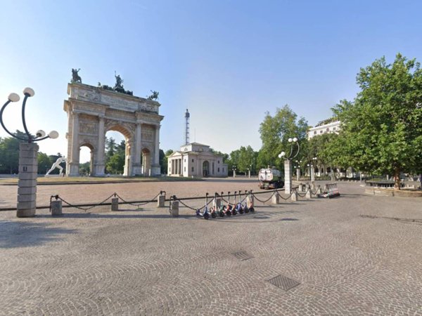 negozio in affitto a Milano in zona Sempione