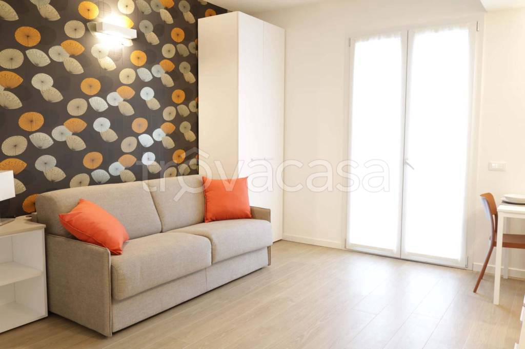 appartamento in affitto a Milano in zona Barona