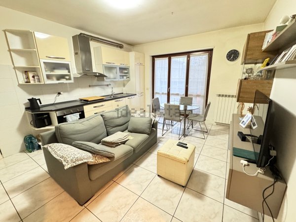 appartamento in affitto a Milano in zona Famagosta