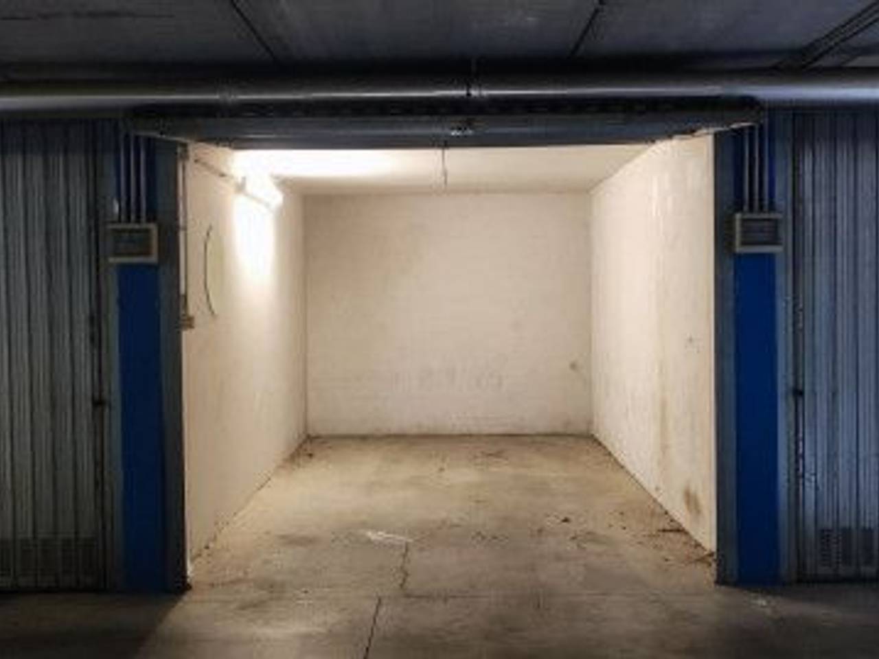 negozio in affitto a Milano in zona Baggio