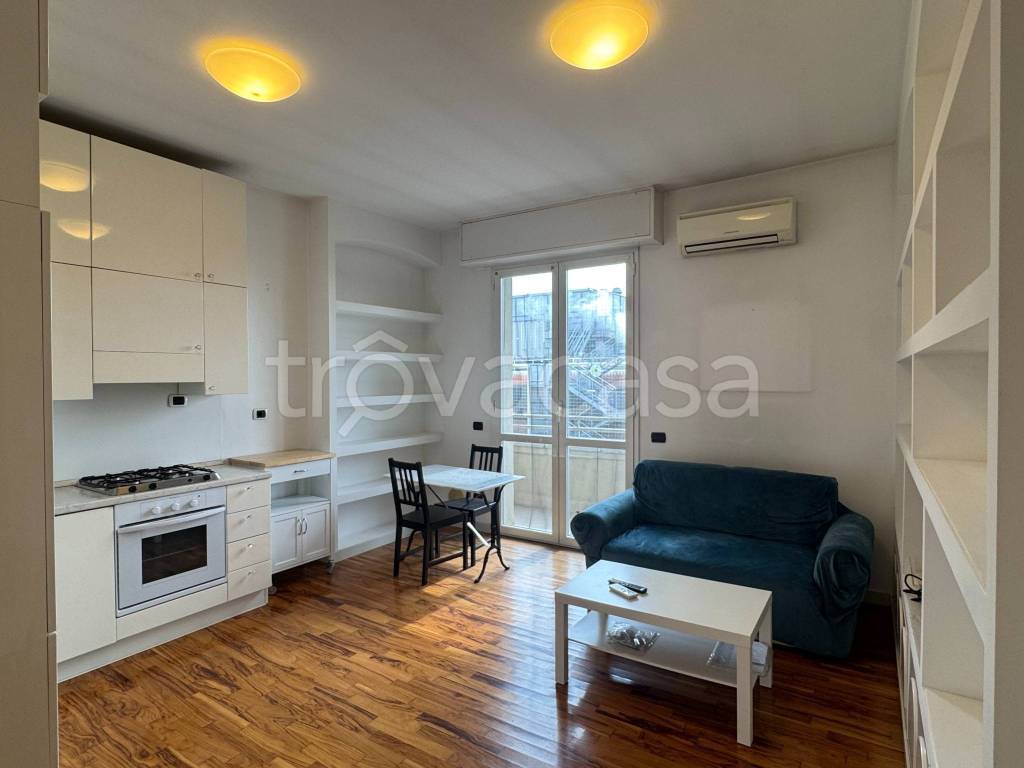 appartamento in affitto a Milano