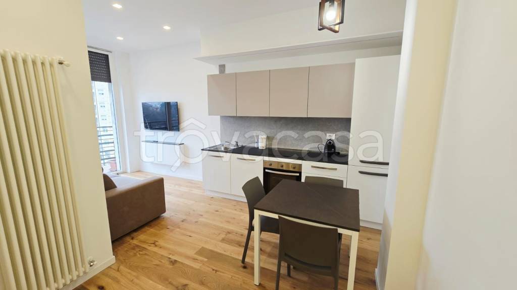 appartamento in affitto a Milano in zona Maciachini