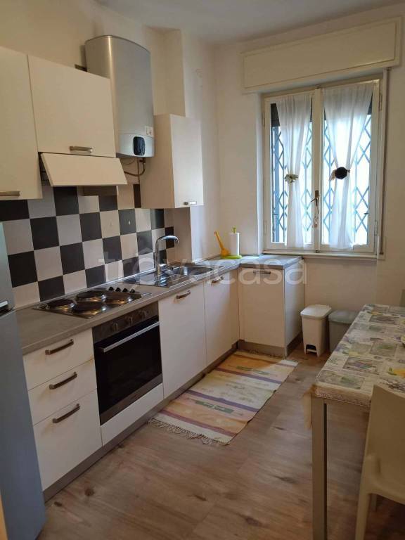 appartamento in affitto a Milano in zona Adriano