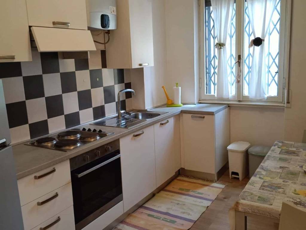 appartamento in affitto a Milano in zona Adriano