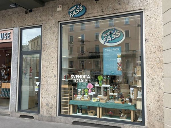 negozio in affitto a Milano in zona Solari