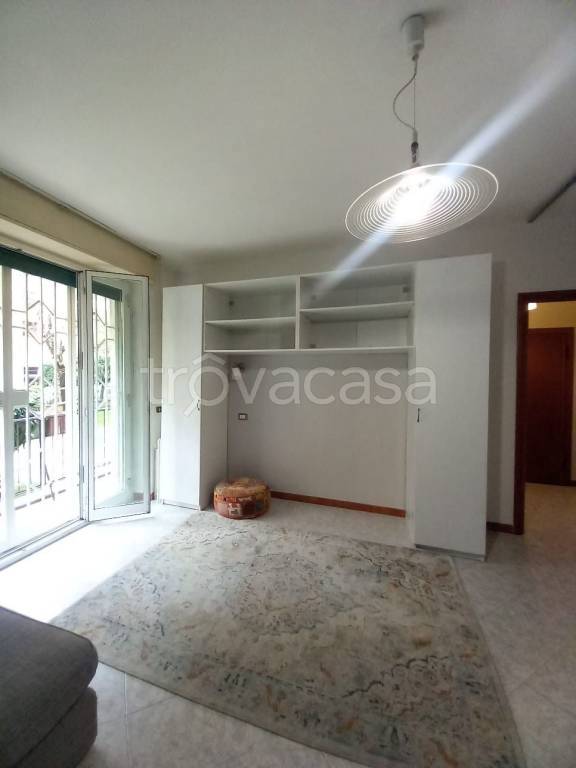 appartamento in affitto a Milano in zona Feltre