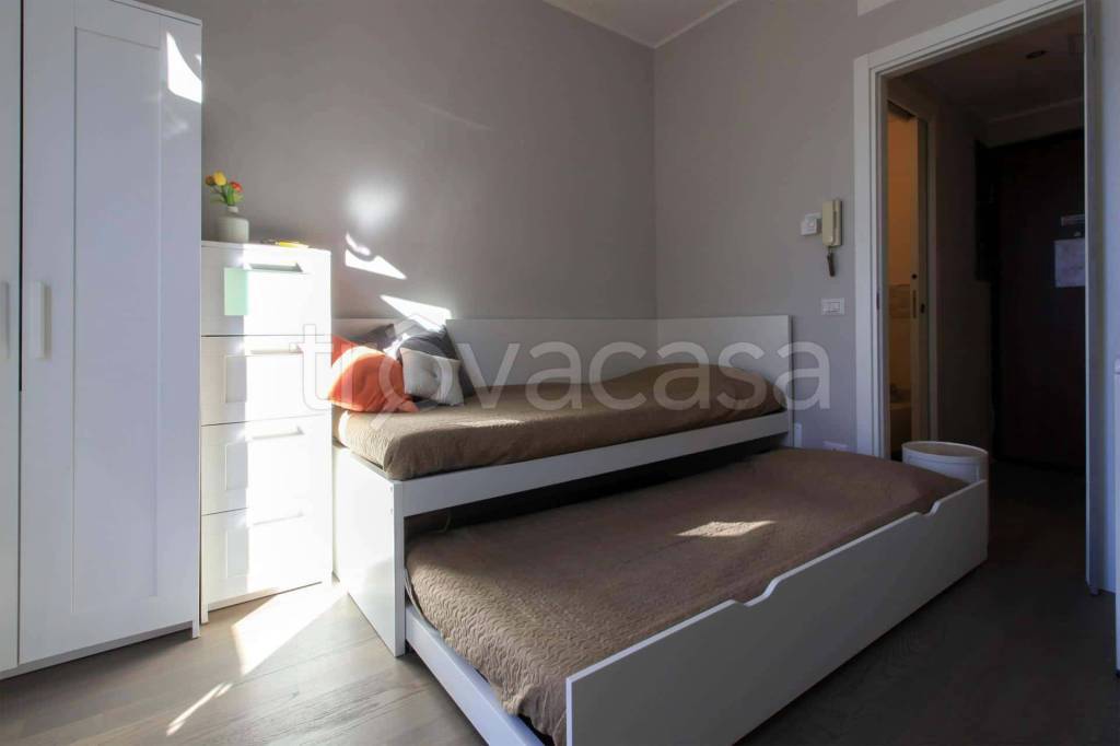 appartamento in affitto a Milano in zona Morivione