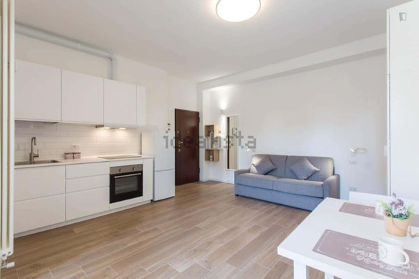 appartamento in affitto a Milano in zona Porta Genova