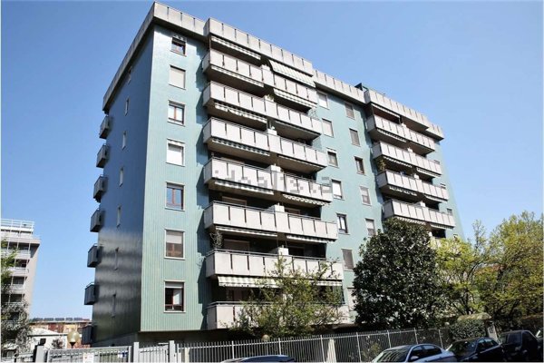 appartamento in affitto a Milano in zona Moncucco