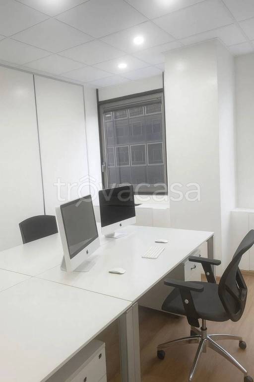 ufficio in affitto a Milano in zona Gallaratese
