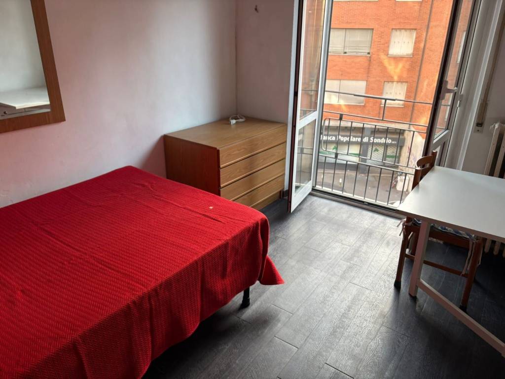 appartamento in affitto a Milano in zona Corvetto