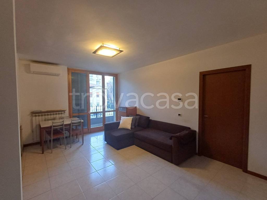 appartamento in affitto a Milano in zona Lambrate