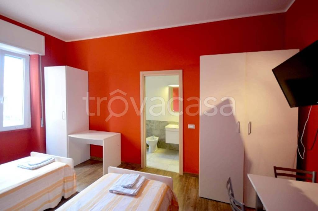 appartamento in affitto a Milano in zona Famagosta