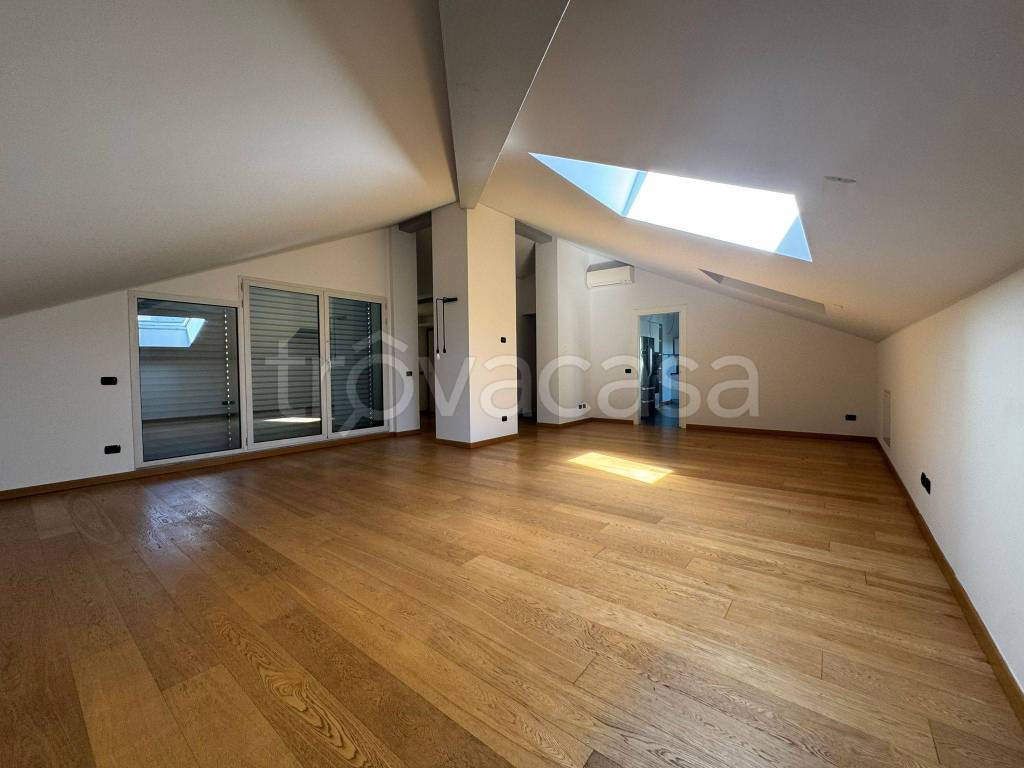 appartamento in affitto a Milano in zona Porta Venezia