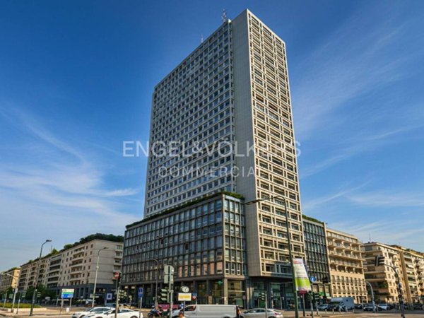 ufficio in affitto a Milano in zona Centro Direzionale