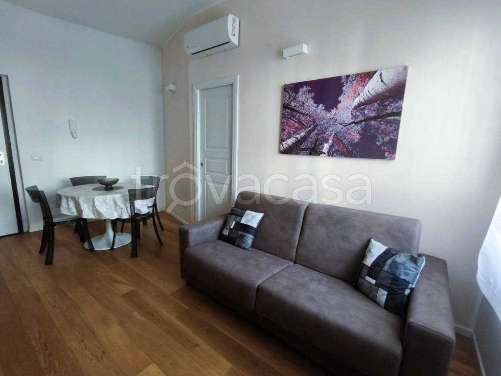 appartamento in affitto a Milano in zona Città Studi