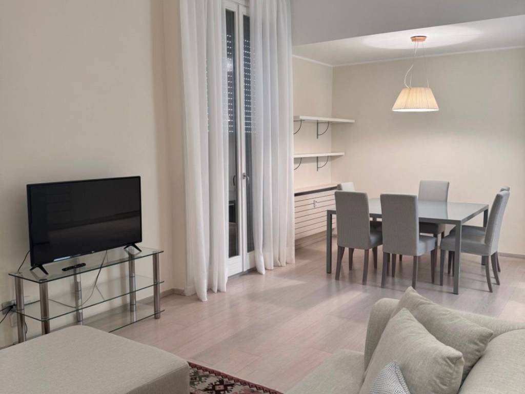 appartamento in affitto a Milano in zona Porta Nuova