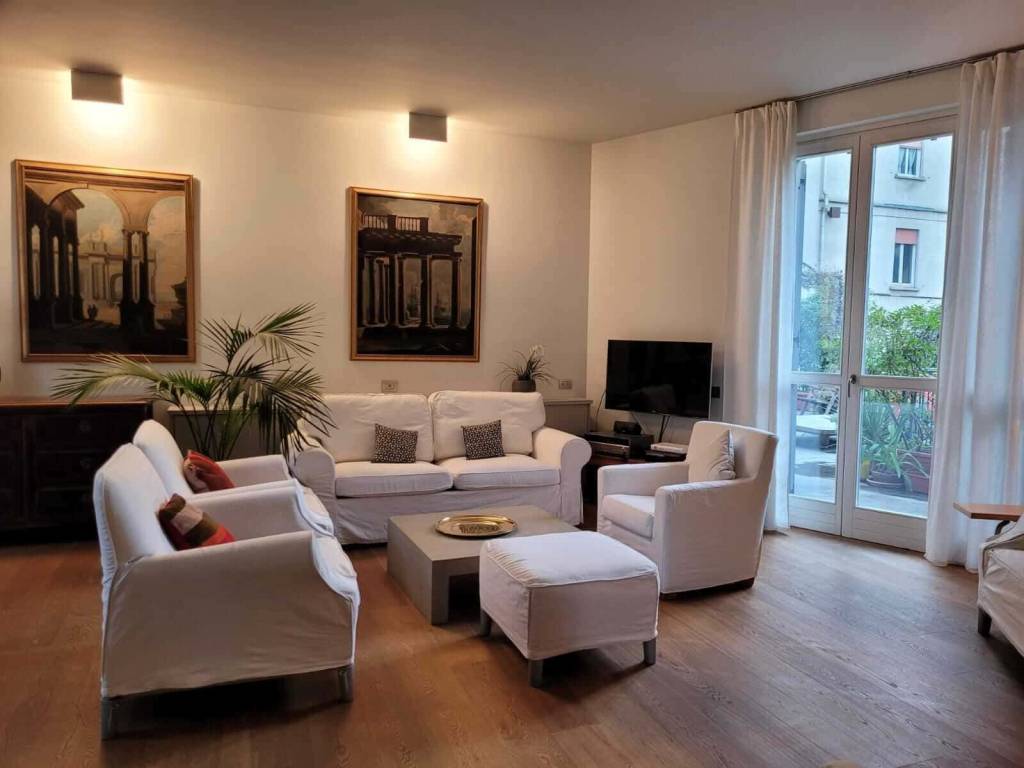 appartamento in affitto a Milano in zona Isola