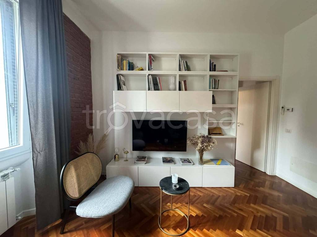appartamento in affitto a Milano in zona Vigentino