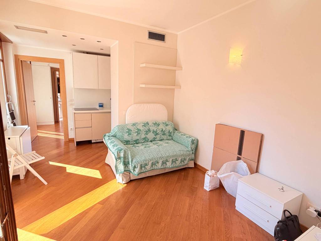 appartamento in affitto a Milano in zona Solari