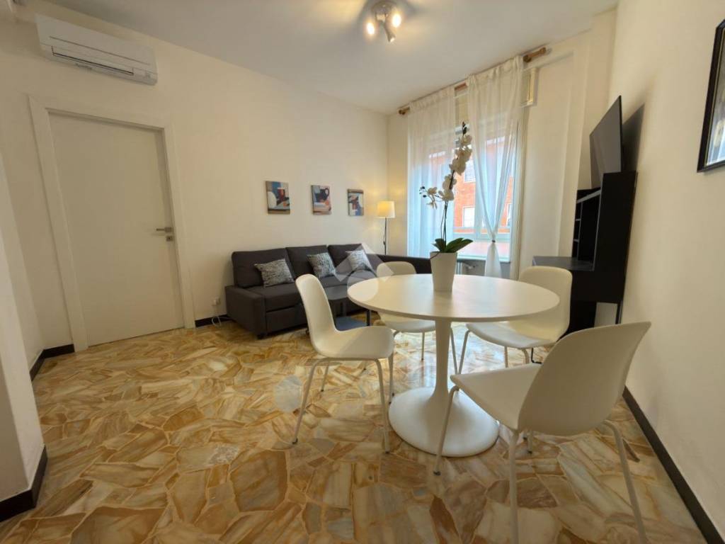 appartamento in affitto a Milano in zona Centro Direzionale