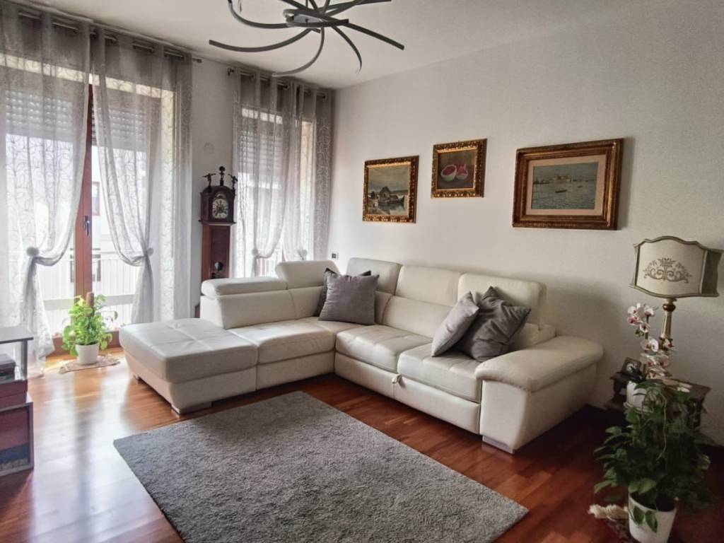 appartamento in affitto a Milano in zona Porta Venezia