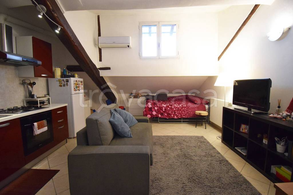 appartamento in affitto a Milano in zona Bocconi