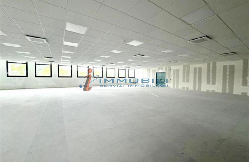 ufficio in affitto a Milano in zona Bande Nere