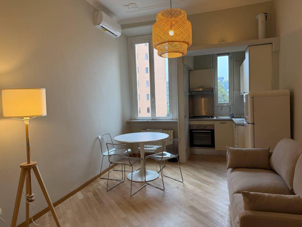 appartamento in affitto a Milano in zona Porta Romana