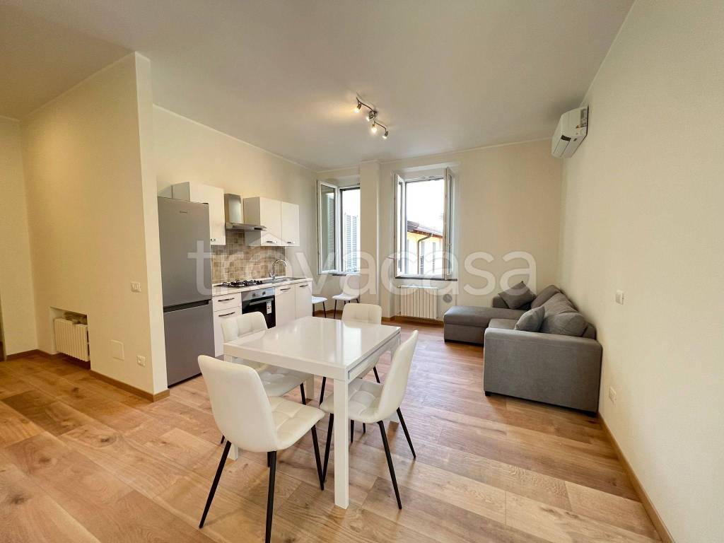 appartamento in affitto a Milano