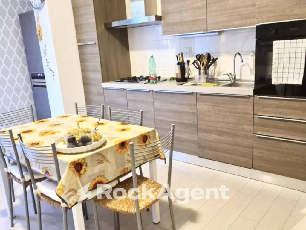 appartamento in affitto a Milano in zona QT8