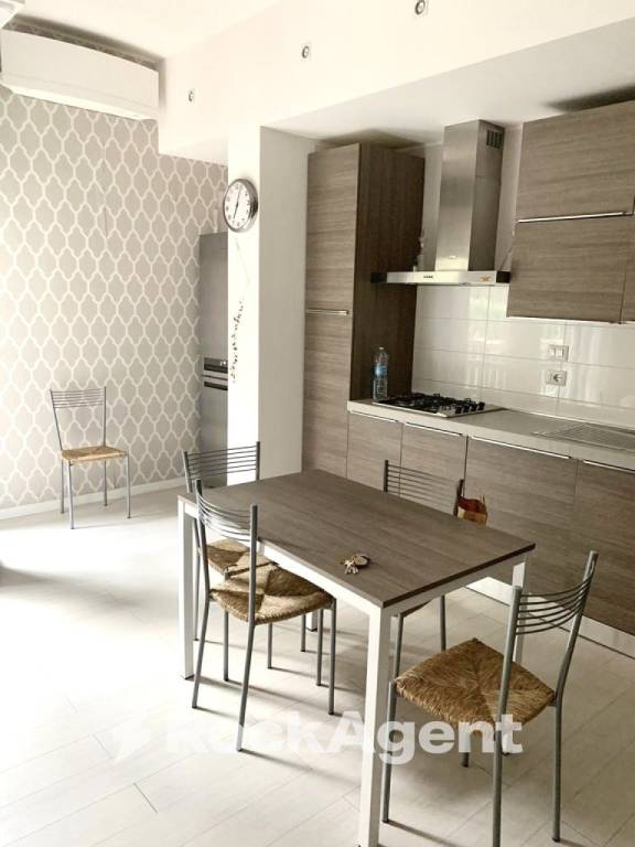 appartamento in affitto a Milano in zona QT8