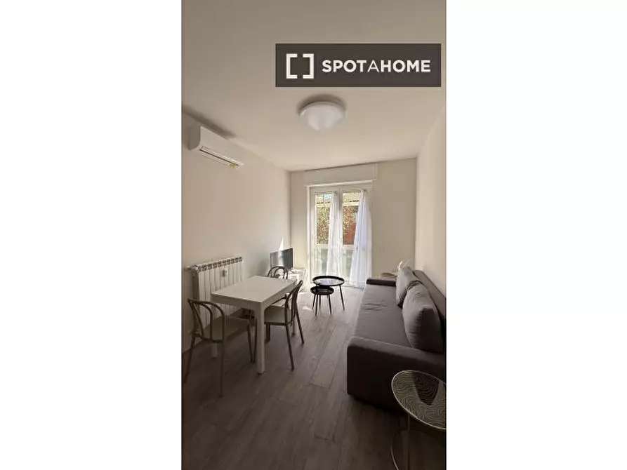 appartamento in affitto a Milano in zona Porta Vigentina