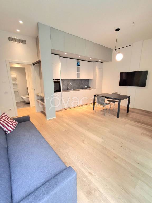 appartamento in affitto a Milano in zona Bocconi