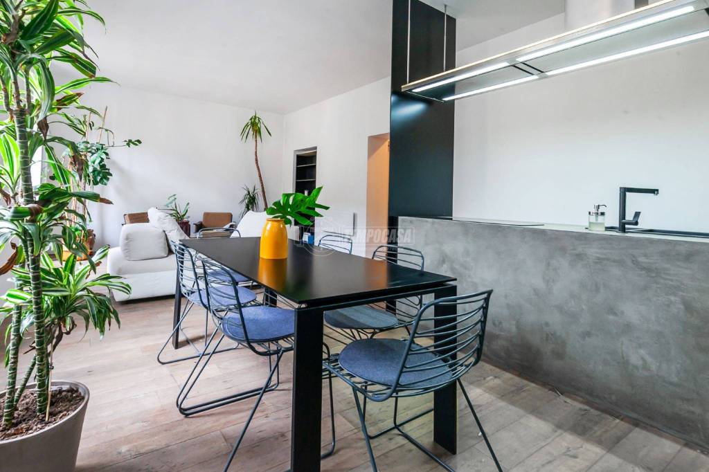 appartamento in affitto a Milano in zona Isola