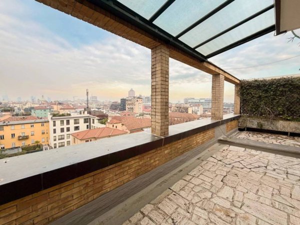 appartamento in affitto a Milano in zona Sant'Ambrogio