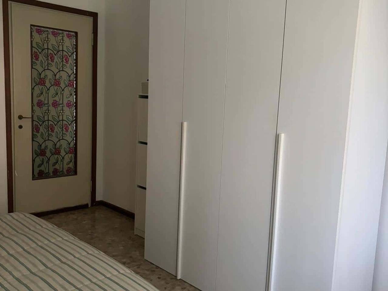 negozio in affitto a Milano in zona Barona