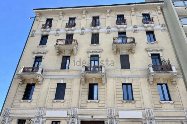 appartamento in affitto a Milano in zona Porta Nuova