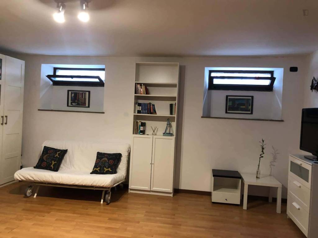 appartamento in affitto a Milano in zona Vigentino