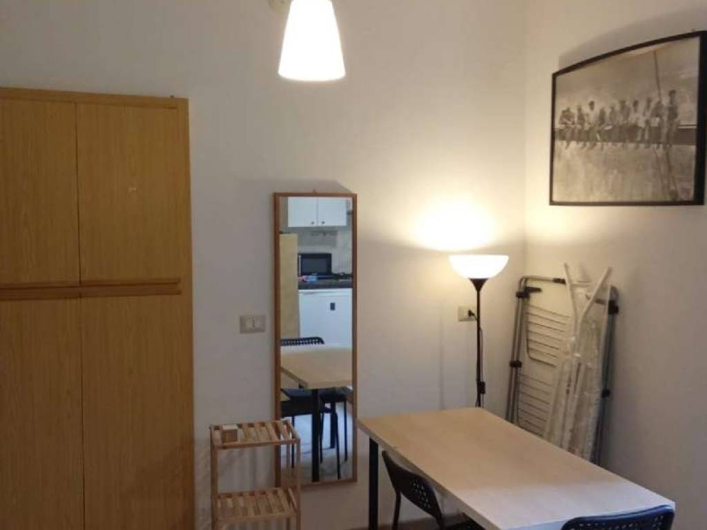 appartamento in affitto a Milano in zona Porta Genova