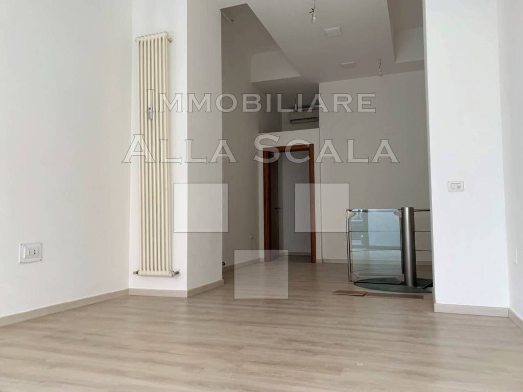 negozio in affitto a Milano in zona Porta Venezia