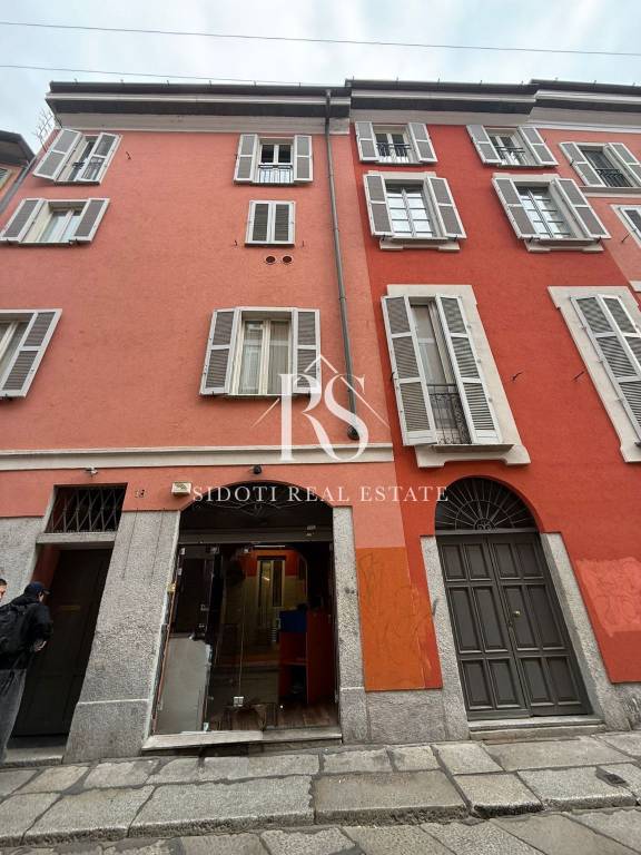 negozio in affitto a Milano in zona Sant'Ambrogio