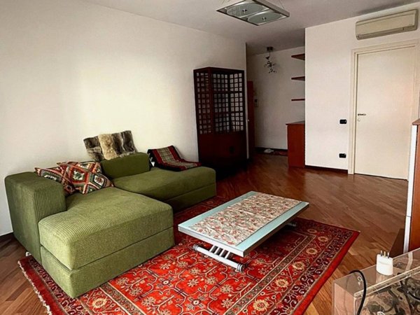 appartamento in affitto a Milano in zona Isola