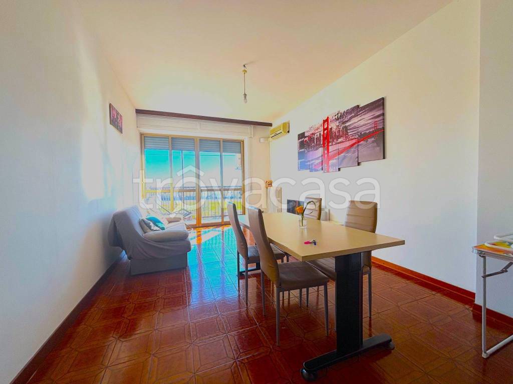 appartamento in affitto a Milano in zona Gallaratese